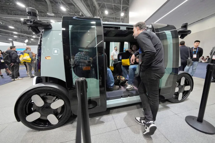 Regulators OK robotaxis without steering wheels